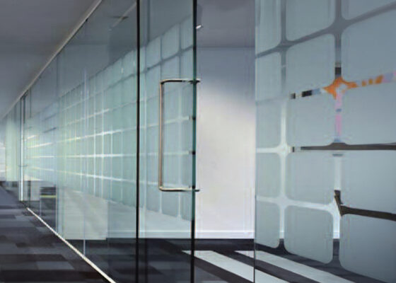 Glass sliding door